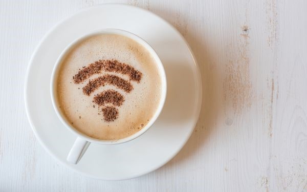 استفاده از امکانات اینترنت و دیجیتال مارکتینگ برای کافه‌ها